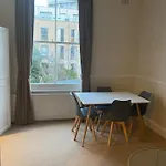 Lovely 2 Bedroom Maida Vale Flat